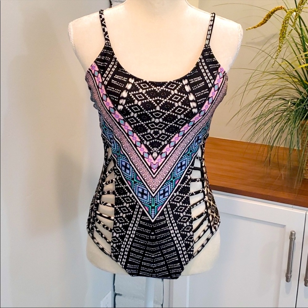 NWOT Strappy Black/White/Pink Tribal Print One Piece Swimsuit, Size Large